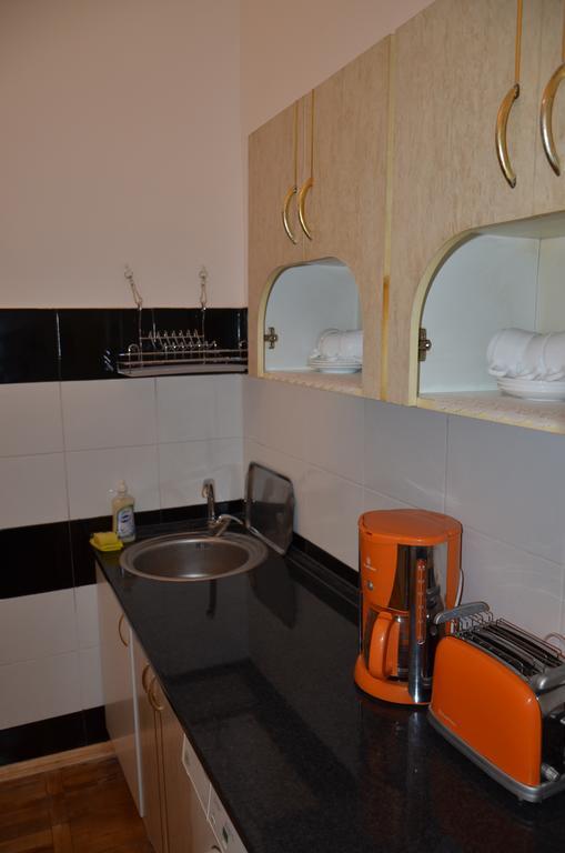 Apartment Viatores Leopoli Esterno foto